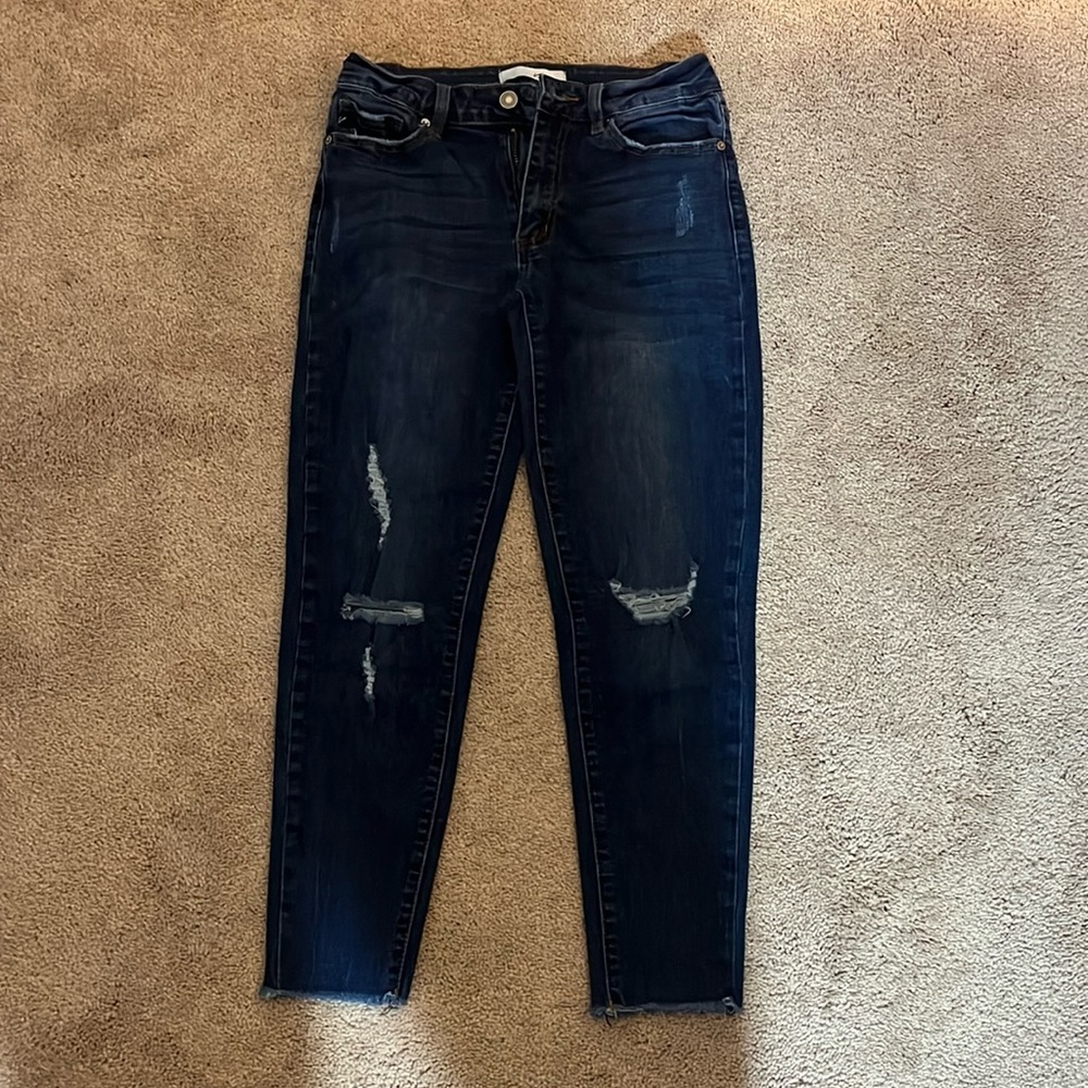 Like new Kancan jeans!! Super cute